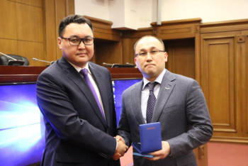 Фотография к новости: Сотрудники агентства "Хабар" получили орден "Құрмет"