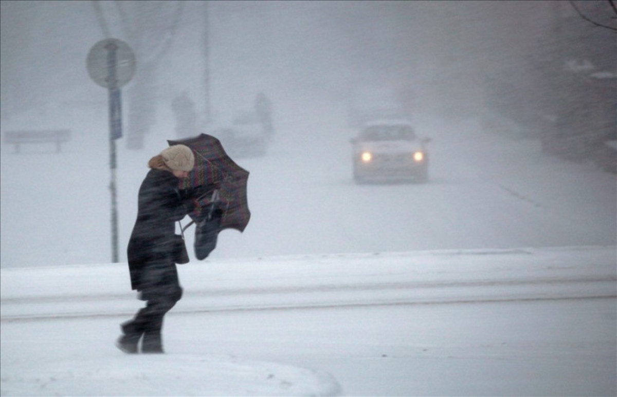 Штормовое предупреждение из-за гололеда и сильного ветра объявлено в четырех областях РК