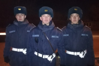 Фотография к новости: Подростка с пистолетом задержали бойцы Нацгвардии в Уральске