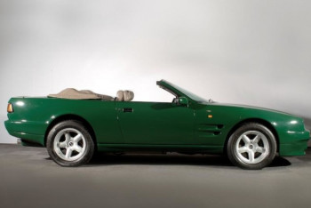 Фотография к новости: Aston Martin принца Чарльза продали на аукционе