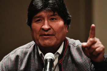 Фотография к новости: Прокуратура Боливии выдала ордер на арест Эво Моралеса