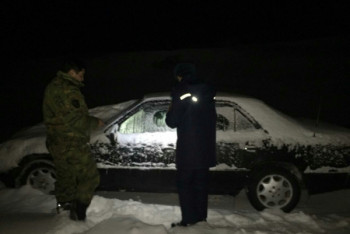 Фотография к новости: На перевале "Кордай" из снежного плена вызволили 70 человек