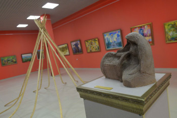 Фотография к новости: Курьез в новом музее Павлодара: оживший экспонат напугал ректора вуза