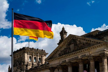 Фотография к новости: Правительство ФРГ пригласит трудовых мигрантов со всего мира