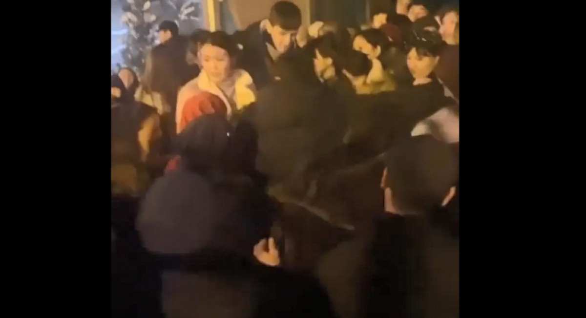 кадр из видео