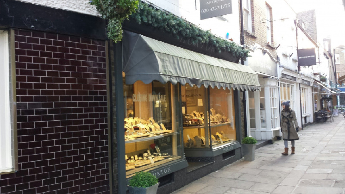 "Моют с шампунем тротуар" - западных бизнесменов поставили в пример казахстанским