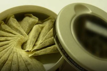 Ударную дозу никотина обнаружили в снюсе алматинские санврачи