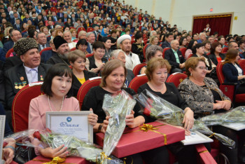 Фотография к новости: Более 10 млн тенге для тяжелобольных детей собрал Совет матерей Акмолинской области