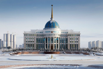 Фотография к новости: Оразбай Ерлан назначен заместителем управделами Президента РК