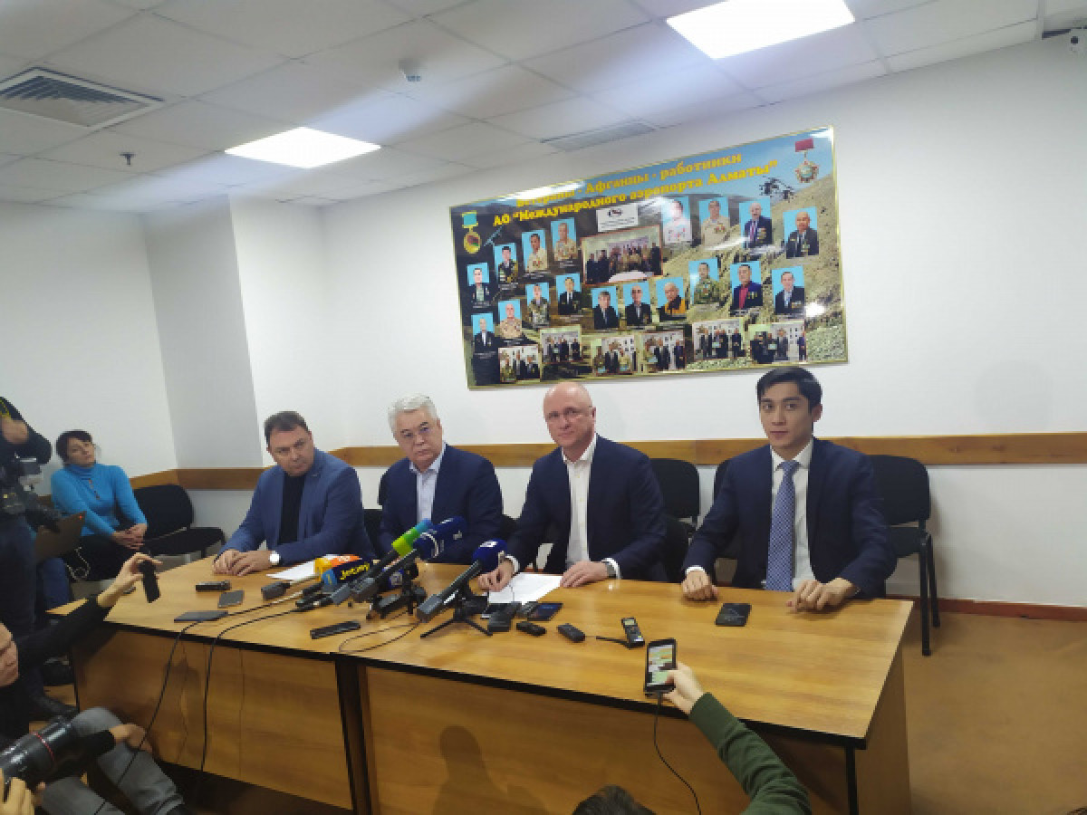 Скляр назвал предварительные причины крушения самолета Bek Air