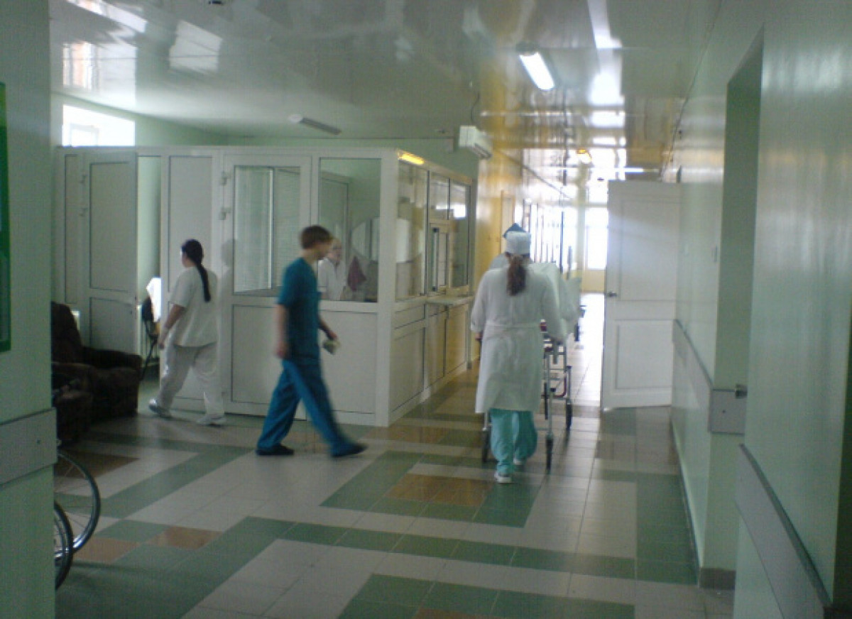 Шестерых пострадавших в авиакатастрофе детей перевели из реанимации