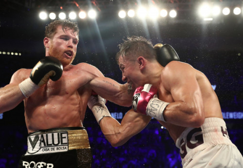 Фотография к новости: Стали известны точные даты следующего боя Головкина и его трилогии с Альваресом