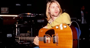 Клип Nirvana набрал миллиард просмотров на YouTube