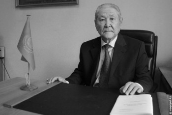 Фотография к новости: Умер экс-глава Компартии Казахстана Серикболсын Абдильдин