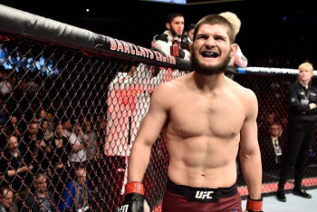 Фотография к новости: Президент UFC назвал того, кто победит Хабиба Нурмагомедова