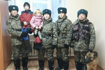 Фотография к новости: Ушли на каток и пропали. Замерзших детей обнаружили у соседей в ВКО