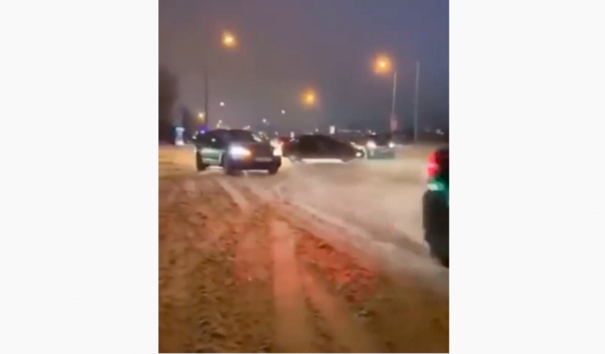 Участник кортежа, самовольно перекрывший трассу в Нур-Султане, принес извинения