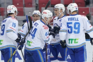 Фотография к новости: Прямая трансляция гостевого матча "Барыса" против "Нефтехимика" в КХЛ