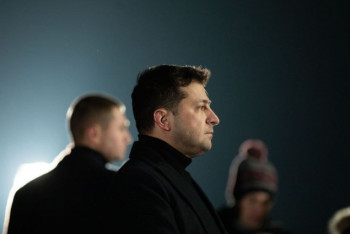 Фотография к новости: Зеленский срочно возвращается в Киев из Омана