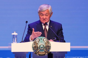 Фотография к новости: "Предложение использовать часть пенсии для покупки жилья находится в Администрации Президента" - Сапарбаев