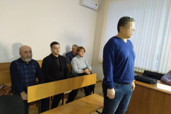 Водителя Lexus, избившего пенсионера, судят в Костанае