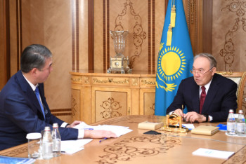 Фотография к новости: Елбасы принял Асета Исекешева