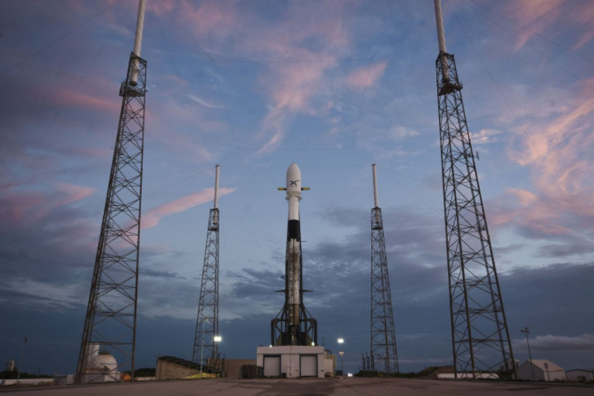 SpaceX запустила на орбиту еще 60 спутников Starlink