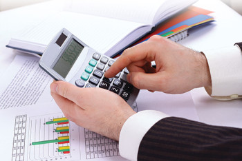 Фотография к новости: Полутора миллионам казахстанцам списали долги по налогам