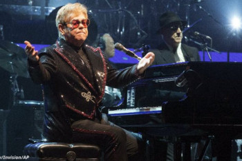 Фотография к новости: Элтон Джон пожертвовал 1 млн долларов на борьбу с пожарами в Австралии