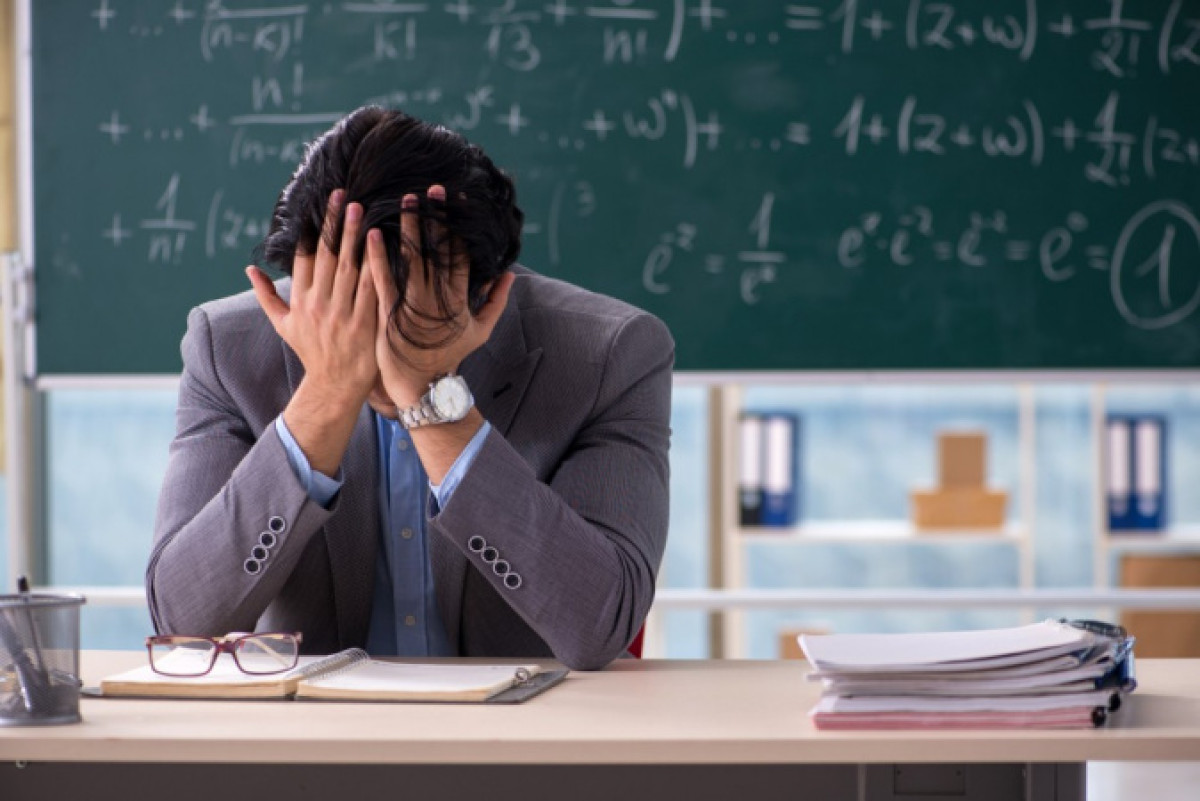 Какое наказание грозит за оскорбление педагога в Казахстане