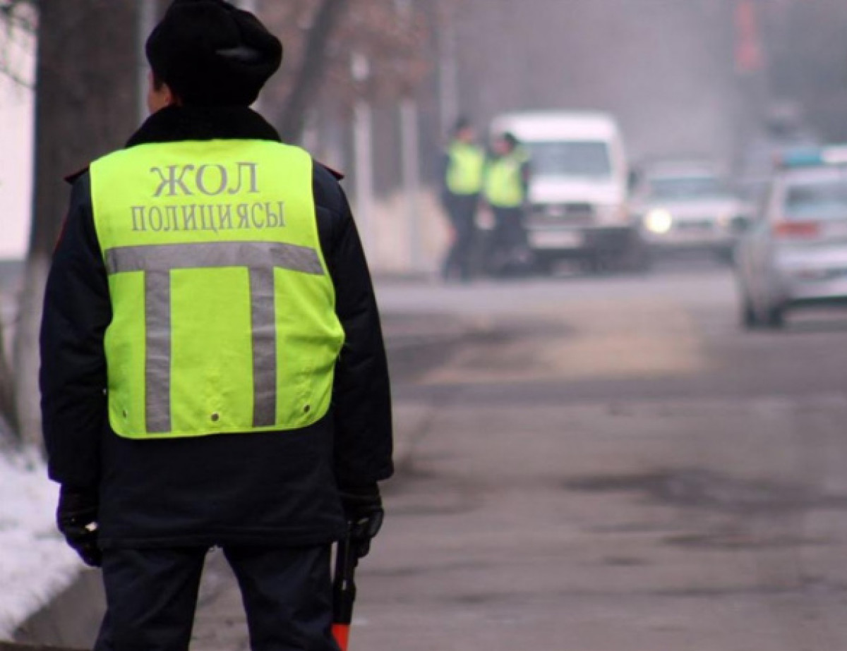 О денежных поборах заявили сотрудники дорожной полиции в Караганде