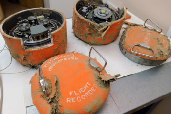 Фотография к новости: Расшифрованы самописцы с потерпевшего крушение самолета Bek Air близ Алматы