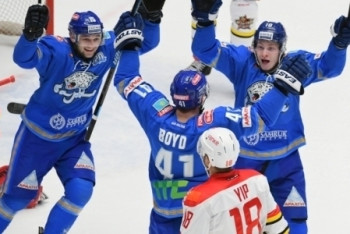 Фотография к новости: Назван самый опасный хоккеист "Барыса" в неравных составах