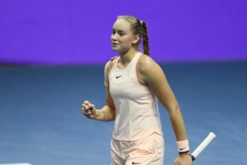 Фотография к новости: Елена Рыбакина вышла в четвертьфинал турнира WTA в Австралии