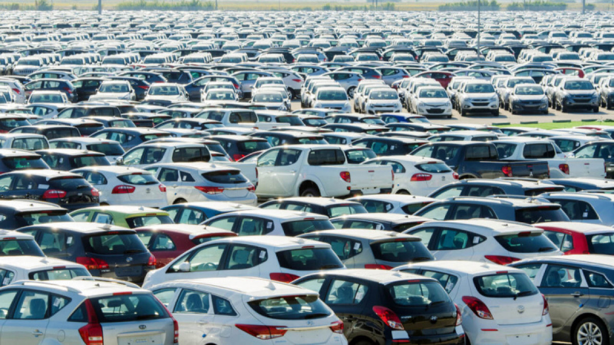 Как компенсировать расходы на авто с иностранными номерами, рассказали в МВД