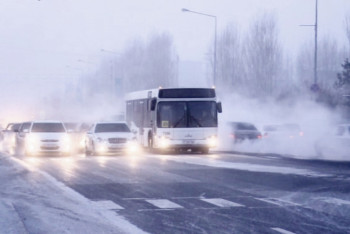 Фотография к новости: Жителей Нур-Султана из-за непогоды просят воздержаться от поездок в городе и за город