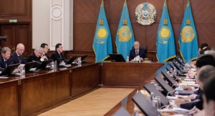 Президент поручил создать Центр мониторинга социально-экономических реформ