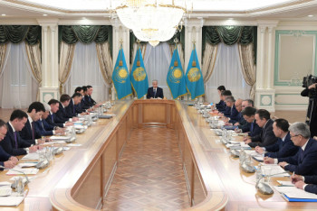 Фотография к новости: Токаев поставил ряд задач перед акимами областей и городов