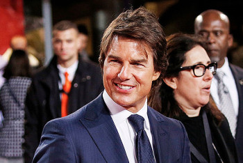 Фотография к новости: Том Круз поможет Меган Маркл вернуться в кино