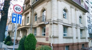 Легендарный дом кинематографистов продают в Алматы