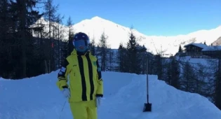 Казахстанка завоевала золото на этапе Кубка Европы по фристайлу-могул во Франции