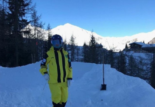 Фотография к новости: Казахстанка завоевала золото на этапе Кубка Европы по фристайлу-могул во Франции