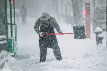Фотография к новости: Сильный снегопад, метель и гололед ожидаются в Казахстане