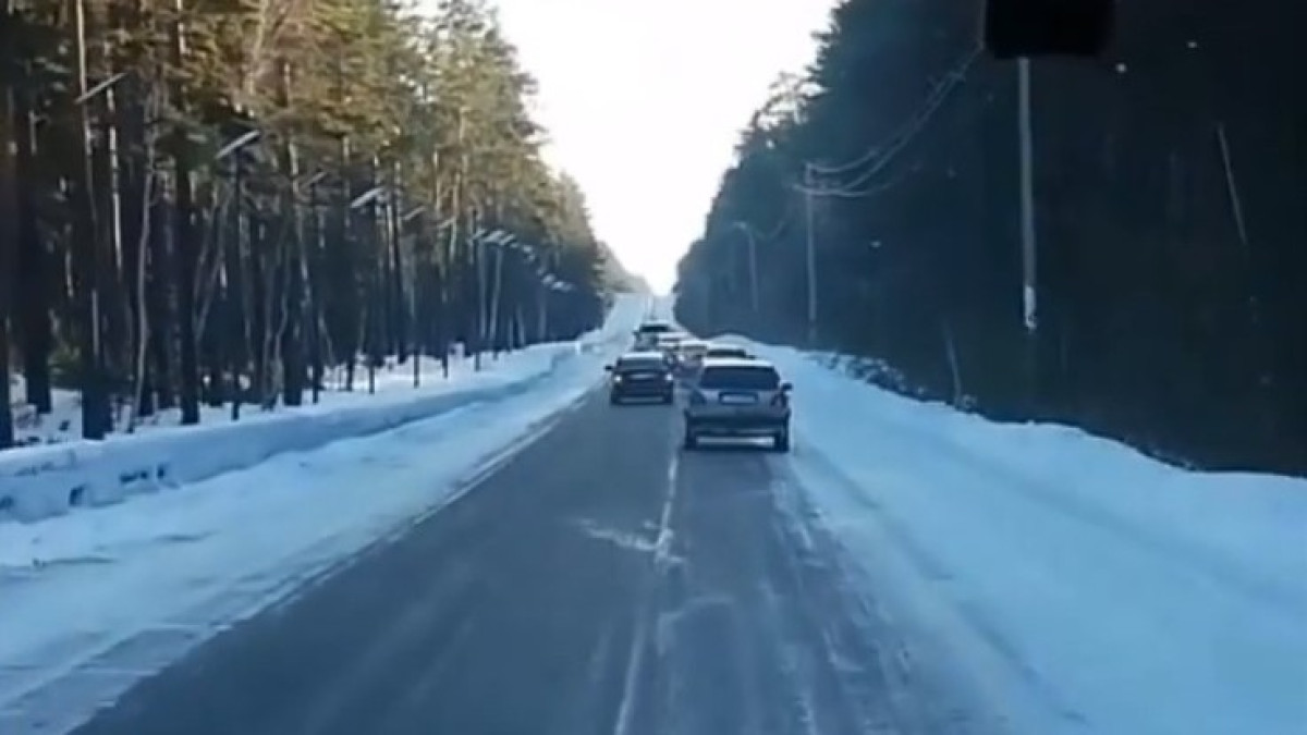 кадр из видео