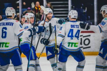 Фотография к новости: "Барыс" победил "Автомобилист" в Екатеринбурге и прервал серию неудач в КХЛ