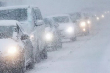 Фотография к новости: Застрявшая из-за бурана колонна из 114 машин едет в Нур-Султан