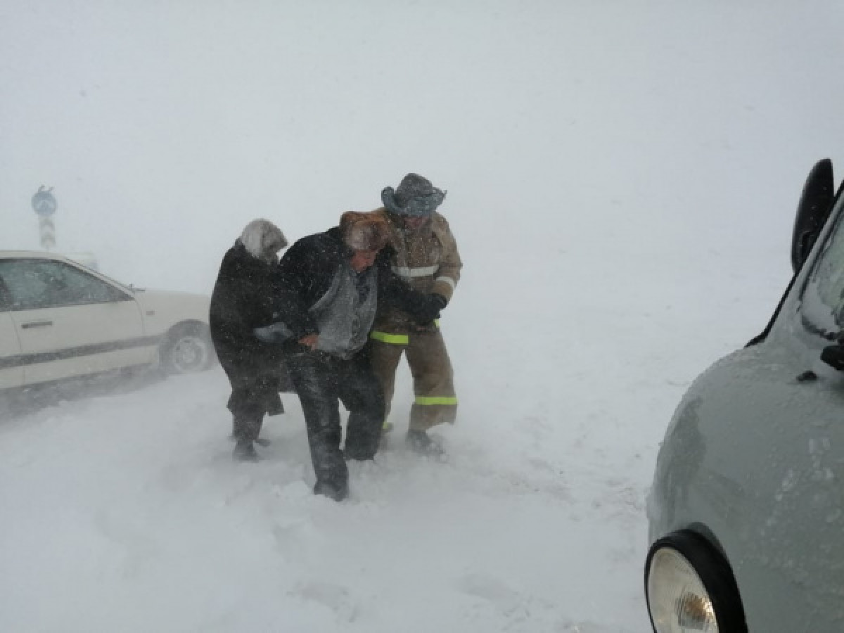 Глава МИОР рассказал о работе служб спасения из-за аномальных осадков