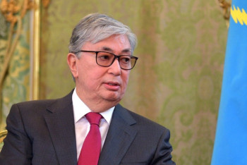 Фотография к новости: Президент Казахстана поддержал акцию по расчистке снега в Нур-Султане