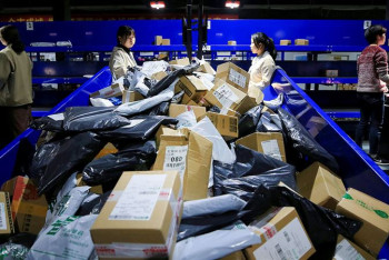 Фотография к новости: В "Казпочте" разъяснили рассылку о приостановлении почтового сообщения с Китаем