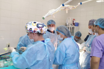 Фотография к новости: Врачи спасли алматинку, у которой после родов случился разрыв печени